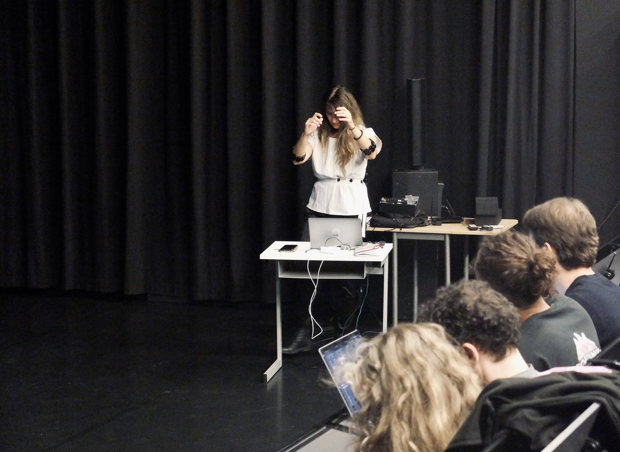 Giusy Caruso leading a biosensing workshop